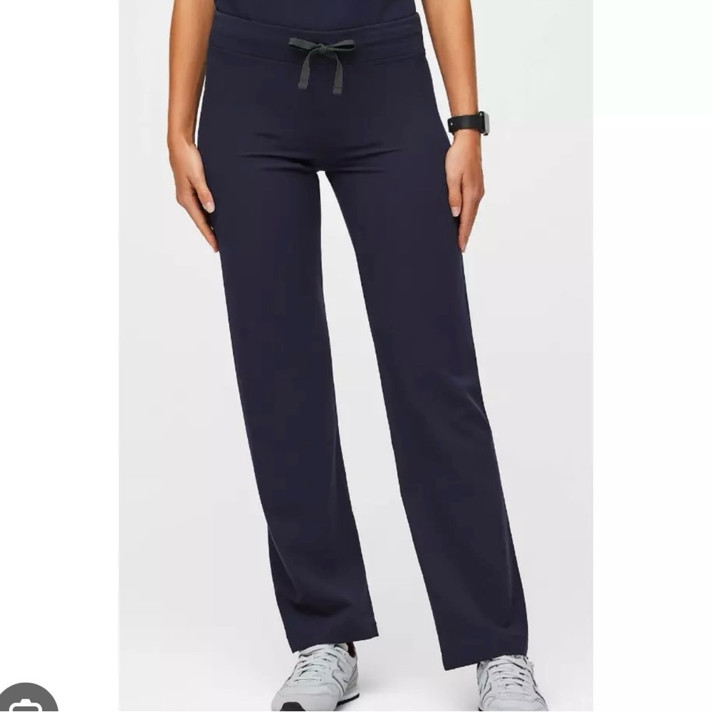 FIGS WOMENS LIVINGSTON NAVY SCRUB PANT